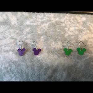 Disney themed Mickey shoes earrings.